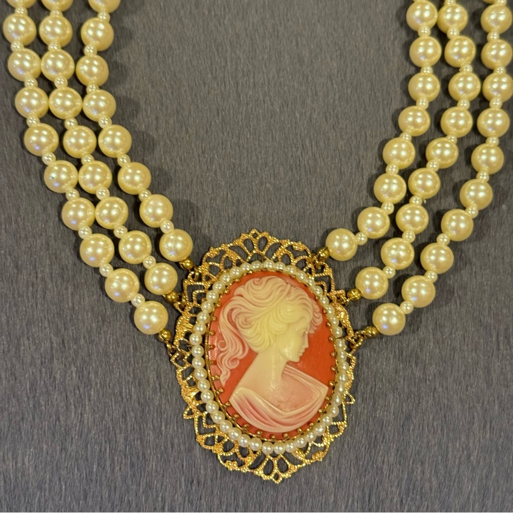 RARE Miriam Haskell Cameo Necklace - Picture 14 of 16